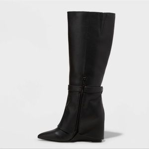 Viral Target Black Shark Boots
